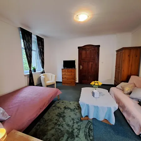 Pod Wiezami Appartamento *